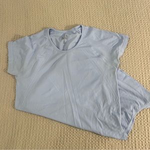 Athleta Speedlight Seamless Tee in Quarry Blue Size Small